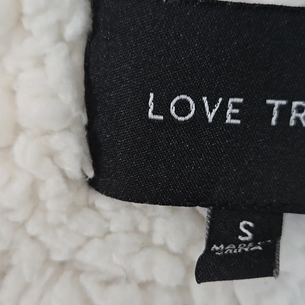 Love Tree Cropped Corduroy Sherpa Jacket - Picture 10 of 11